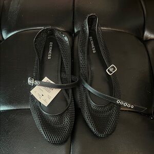 Berness Black Mesh Women's Flats